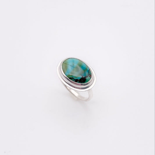 Large Horizontal Oval Turquoise Ring No. 02 | Size 8
