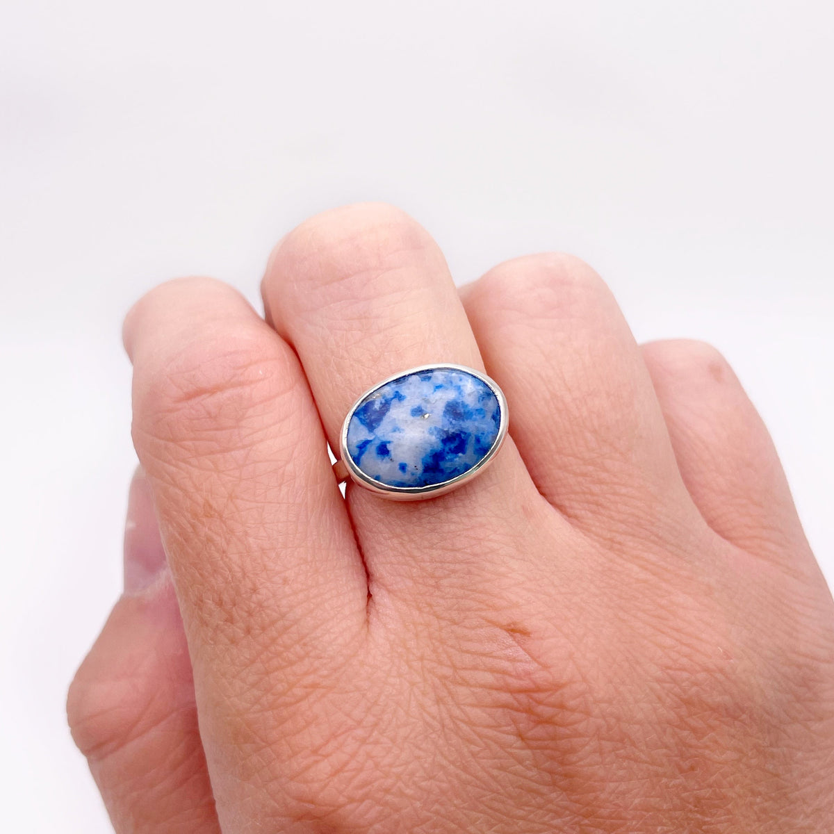 Denim Lapis Lazuli Oval Statement Ring No. 04 | Size 6.5