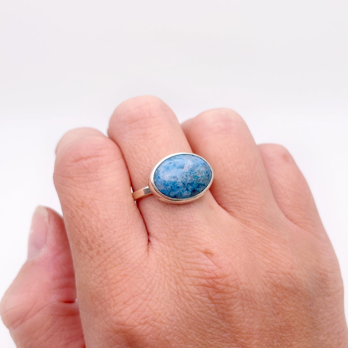 Denim Lapis Lazuli Oval Statement Ring No. 05 | Size 10.25