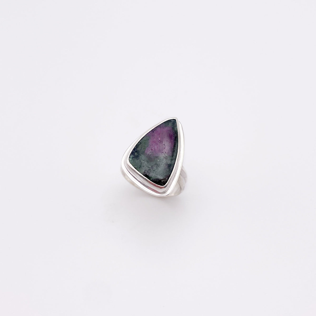 Ruby in Zoisite Ring No. 01 | Size 7.5