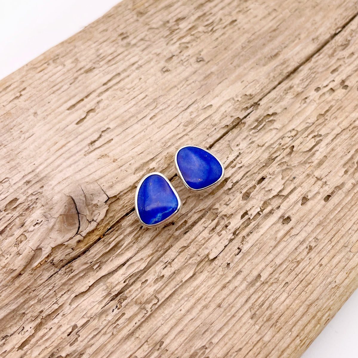 Lapis Lazuli Stud Earring No. 07