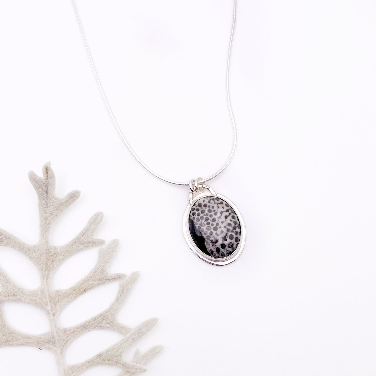 Stingray Coral Fossil Oval Pendant Necklace