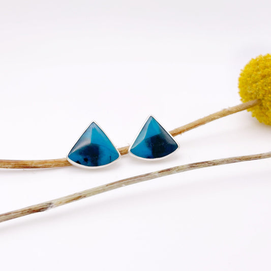 Gem Silica Stud Earring