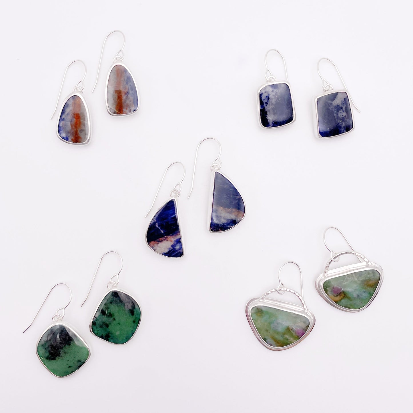 Zoisite Dangle Earring No. 02