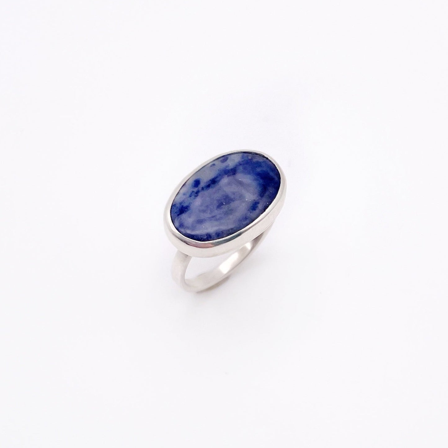 Horizontal Oval Sodalite Ring | Size 8