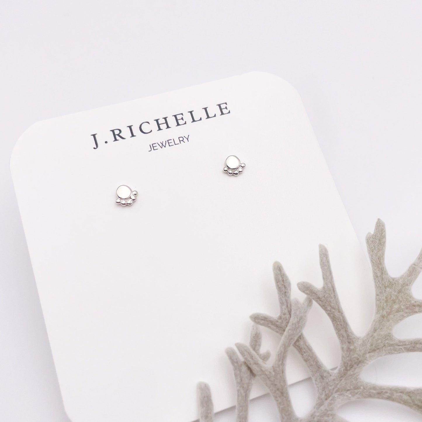 Dottie Stud Earring