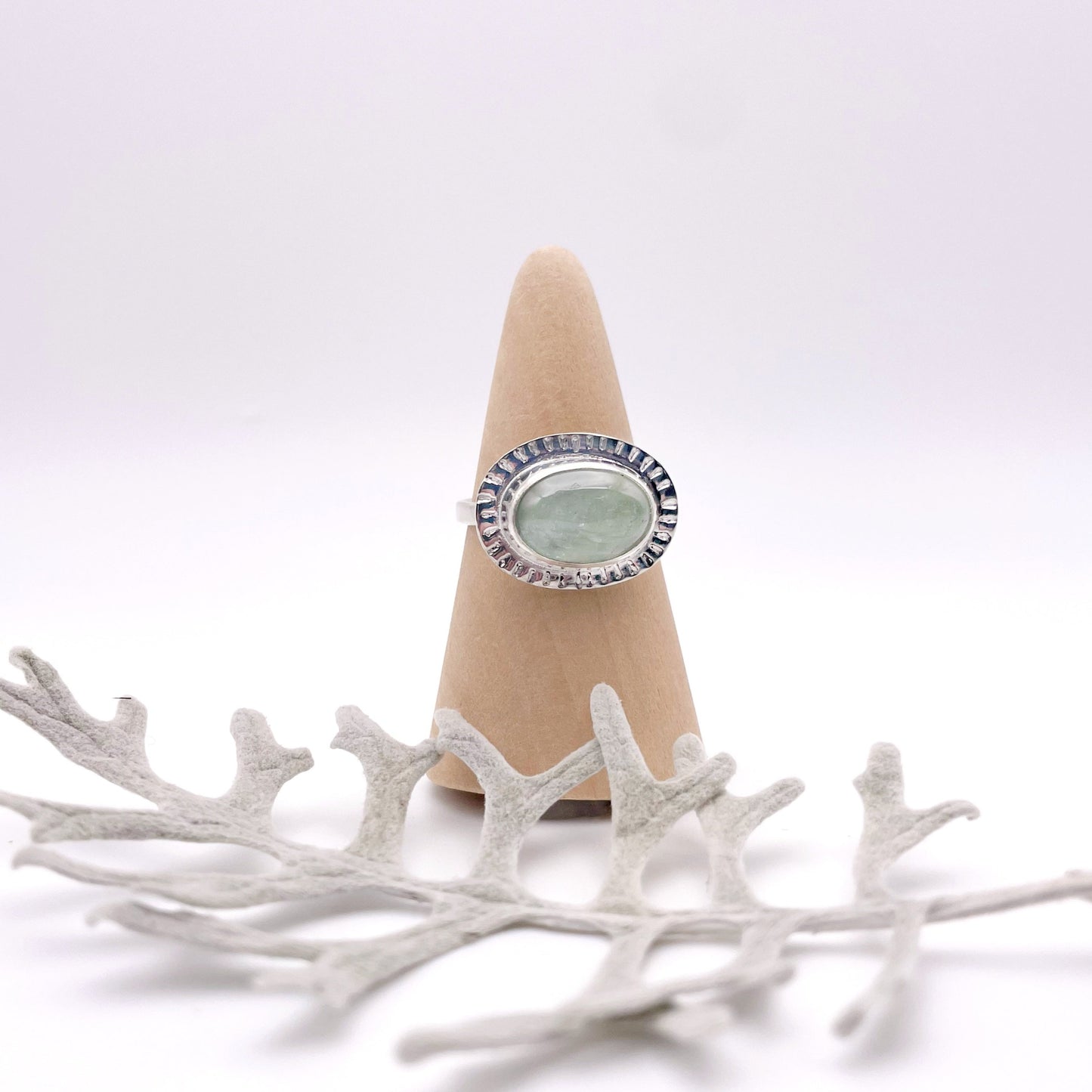 Aquamarine Oval Sundance Ring | Size 8.5