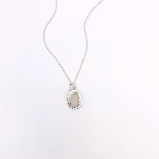 White Sea Pendant Necklace No. 1